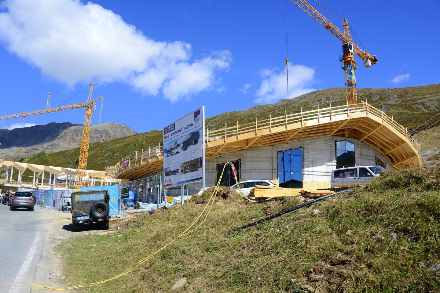 Top-Mountain-Crosspoint